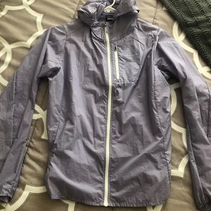 Patagonia windbreaker